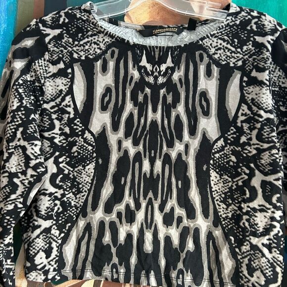 Kardashian Kollection Black and Gray Snake Patterned Long Sleeve Crop Top Large - Picture 2 of 10